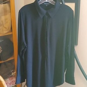 Universal Standard knit Elbe shirt